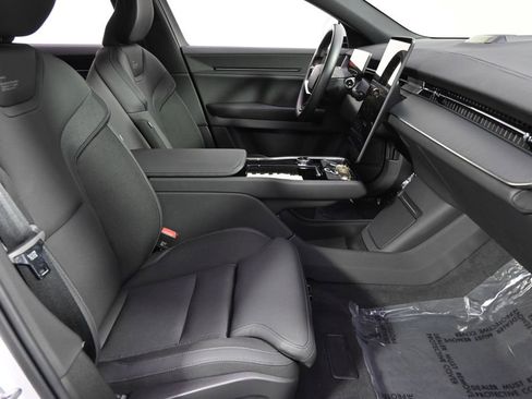 Used 2025 Polestar Polestar 3 image 16
