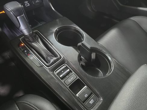 Used 2024 Honda Civic Touring image 19