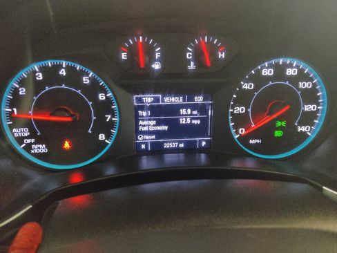 Used 2024 Chevrolet Equinox LS w/ Driver Confidence II Package FWD image 23