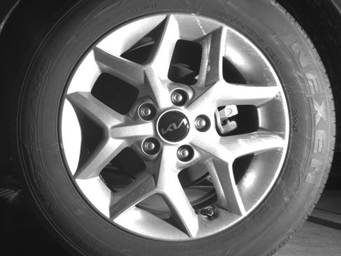 Used 2025 Kia Soul LX w/ LX Technology Package image 14