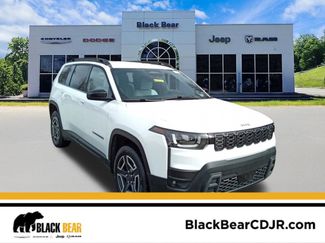 New 2026 Jeep Cherokee Laredo video 1