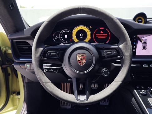 Certified 2025 Porsche 911 Carrera T RWD image 15
