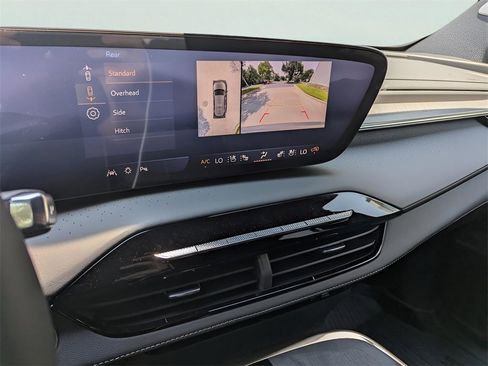 New 2026 Buick Enclave Avenir w/ Super Cruise Package image 8