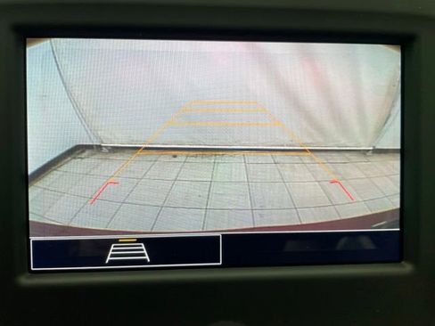 Used 2023 Chevrolet Equinox LT AWD/4WD image 4