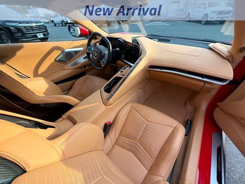 Used 2021 Chevrolet Corvette Stingray Premium Cpe w/ Z51 Performance Package RWD image 6