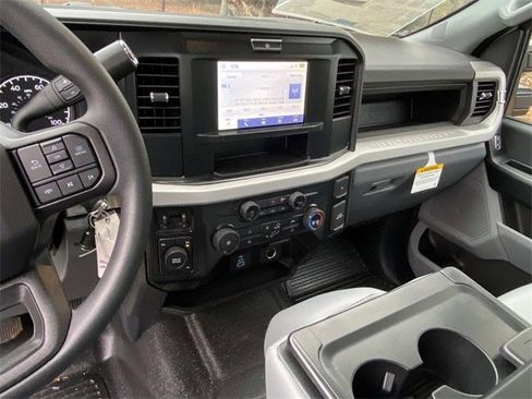 New 2026 Ford F450 XL image 32