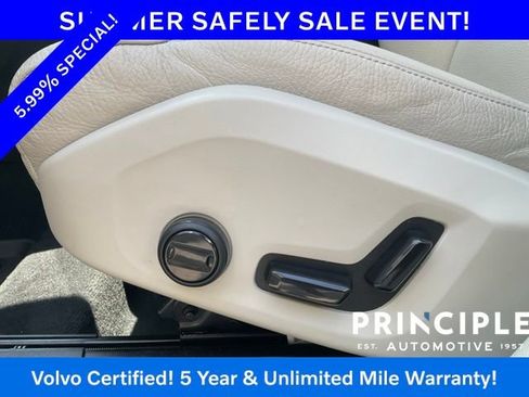 Certified 2024 Volvo XC60 B5 Plus w/ Protection Package Premier AWD/4WD image 18