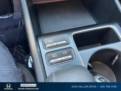 Used 2025 Hyundai Sonata SEL FWD image 21