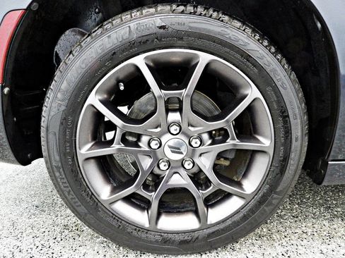 Used 2018 Dodge Charger GT image 20