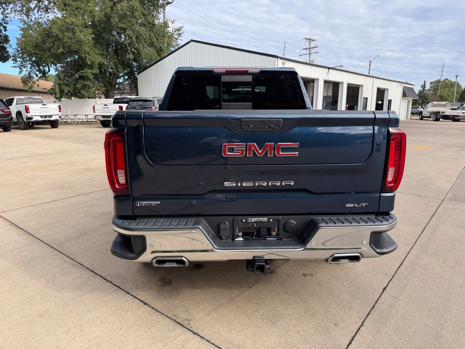 Used 2021 GMC Sierra 1500 SLT w/ SLT Premium Plus Package AWD/4WD image 31