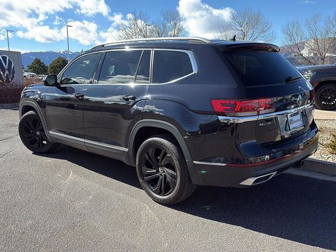 Used 2021 Volkswagen Atlas SEL Premium image 4