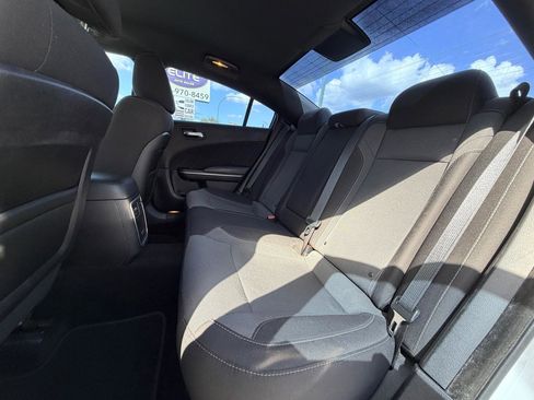 Used 2016 Dodge Charger R/T image 8