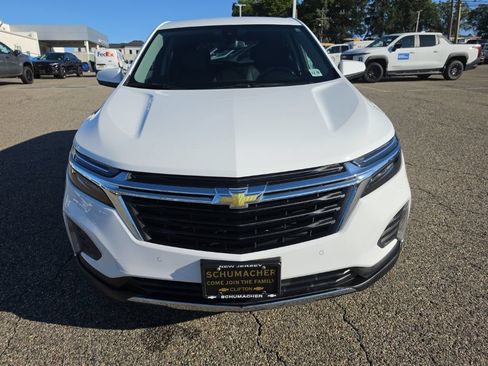 Used 2024 Chevrolet Equinox LT AWD/4WD image 8
