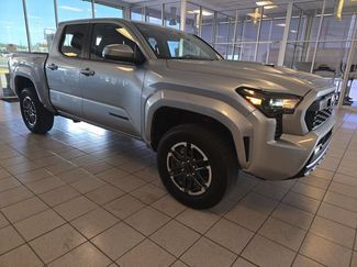 Used 2025 Toyota Tacoma TRD Sport AWD/4WD video 2