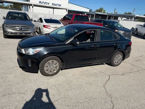 Used 2018 Kia Rio LX FWD image 2