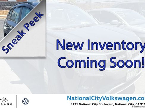 Used 2023 Volkswagen Taos S FWD image 1