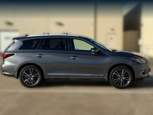 Used 2016 INFINITI QX60 FWD w/ Deluxe Technology Package image 10
