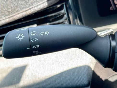 Used 2025 Toyota Camry LE FWD image 12