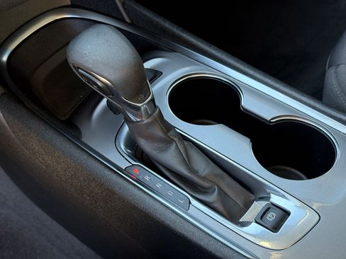 Used 2024 Chevrolet Malibu LT image 23