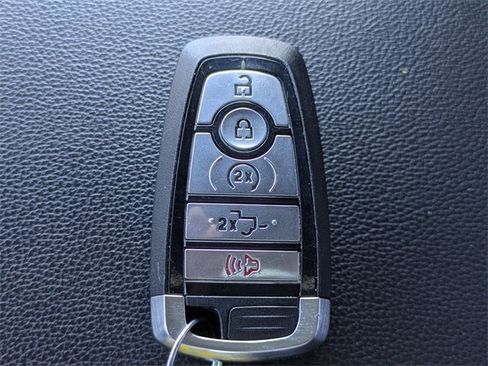 Certified 2022 Ford F150 XLT w/ Equipment Group 302A High image 29