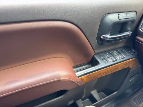 Used 2016 Chevrolet Silverado 1500 High Country w/ High Country Premium Package image 29