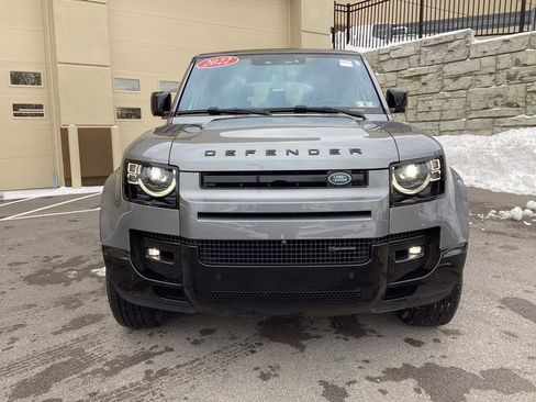 Used 2022 Land Rover Defender 110 X-Dynamic SE image 3