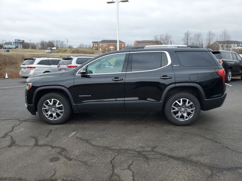 Used 2021 GMC Acadia SLT w/ Premium Package image 8