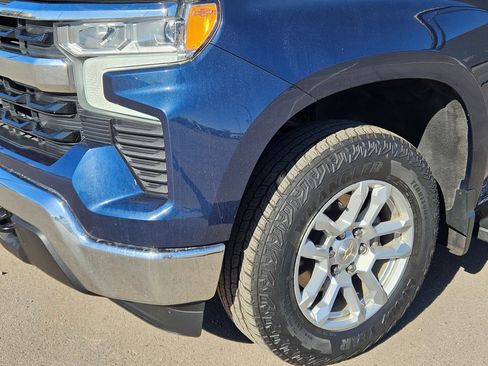 Used 2023 Chevrolet Silverado 1500 LT image 11