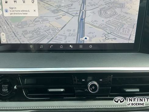 Certified 2025 INFINITI QX80 Sensory image 11