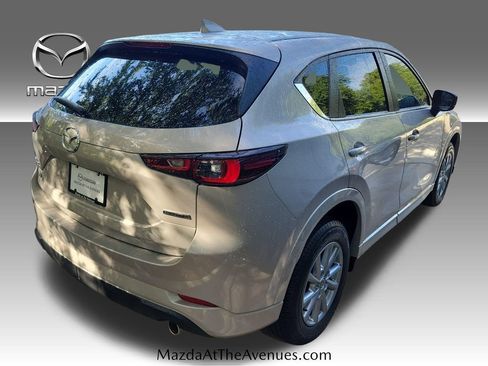 Used 2025 MAZDA CX-5 AWD 2.5 S w/ Select Package image 24