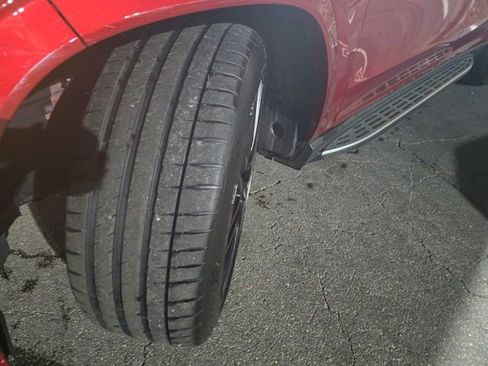 Used 2025 Mercedes-Benz GLS 63 AMG 4MATIC image 31