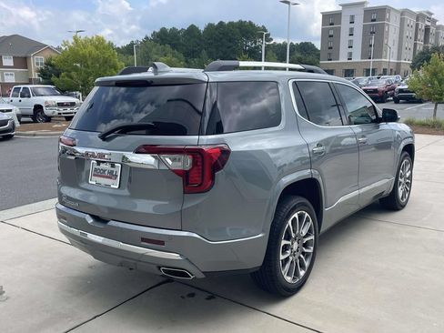 Used 2023 GMC Acadia Denali w/ Denali Ultimate Package FWD image 7