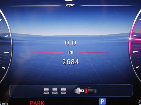 Certified 2025 Mercedes-Benz GLC 300 4MATIC image 18