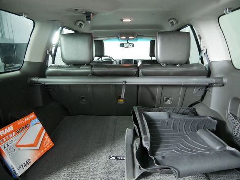 Used 2015 Nissan Xterra PRO-4X w/ Pro-4x Leather Package image 17