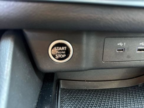 Used 2023 Nissan Rogue S FWD image 22