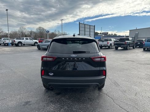 Used 2025 Ford Escape ST-Line image 4
