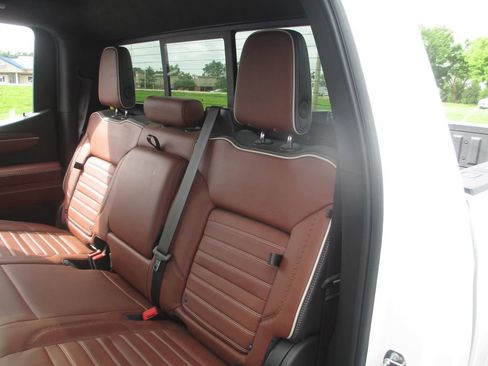 Used 2024 GMC Sierra 1500 Denali Ultimate AWD/4WD image 25