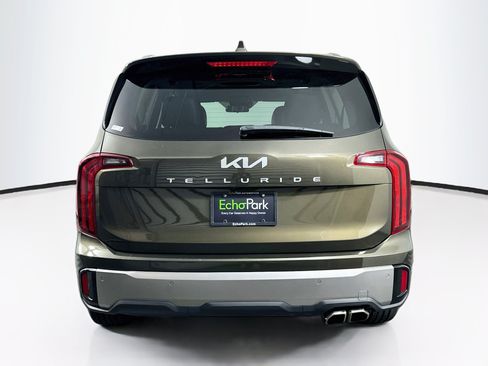 Used 2025 Kia Telluride S FWD image 7