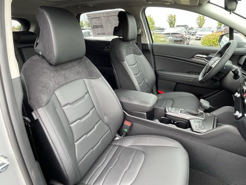 New 2026 Kia Sportage SX image 32