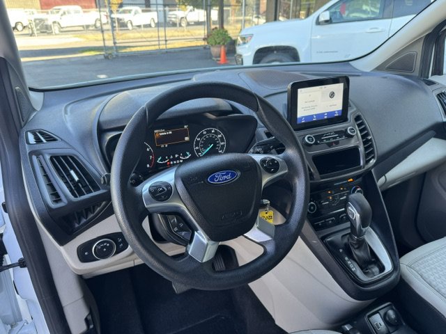 Used 2022 Ford Transit Connect XLT FWD image 10