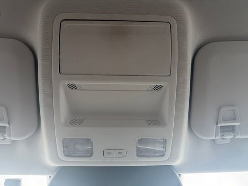 Used 2022 Ford Escape S AWD/4WD image 32