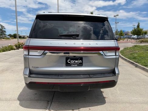 Used 2024 Lincoln Navigator L Reserve AWD/4WD image 10