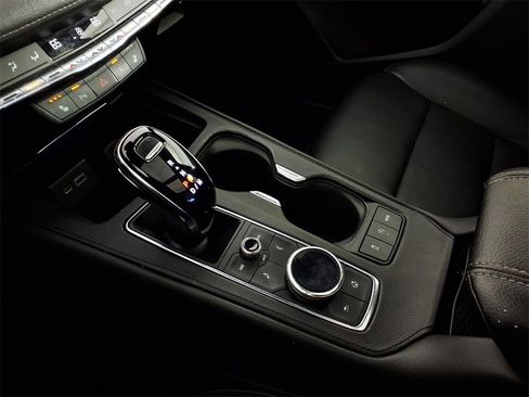 Used 2022 Cadillac XT4 Premium Luxury w/ Cold Weather Package image 22