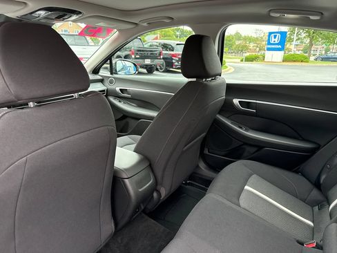 Used 2025 Hyundai Sonata SEL FWD image 21