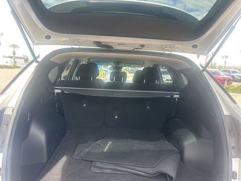 Used 2023 Hyundai Tucson SE image 37