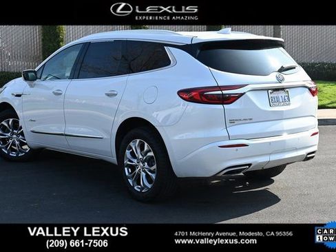 Used 2021 Buick Enclave Avenir w/ Avenir Technology Package image 4