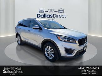 Used 2017 Kia Sorento LX V6 video 1