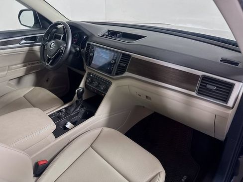 Used 2019 Volkswagen Atlas SE w/ Panoramic Sunroof Package AWD/4WD image 32