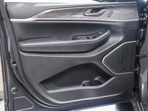 New 2023 Jeep Grand Cherokee 4WD 4xe image 49