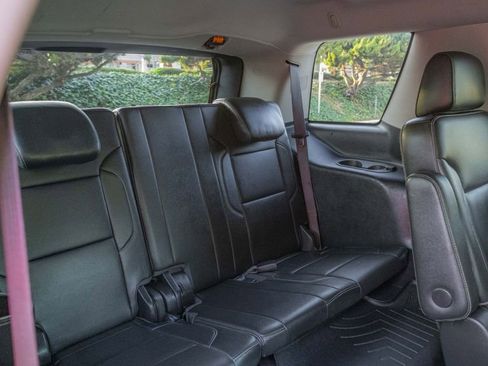 Used 2017 Chevrolet Tahoe Premier image 16